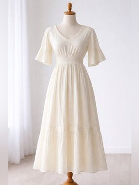 Knox Rose Cream V-Neck Midi Dress with Flutter Sleeves